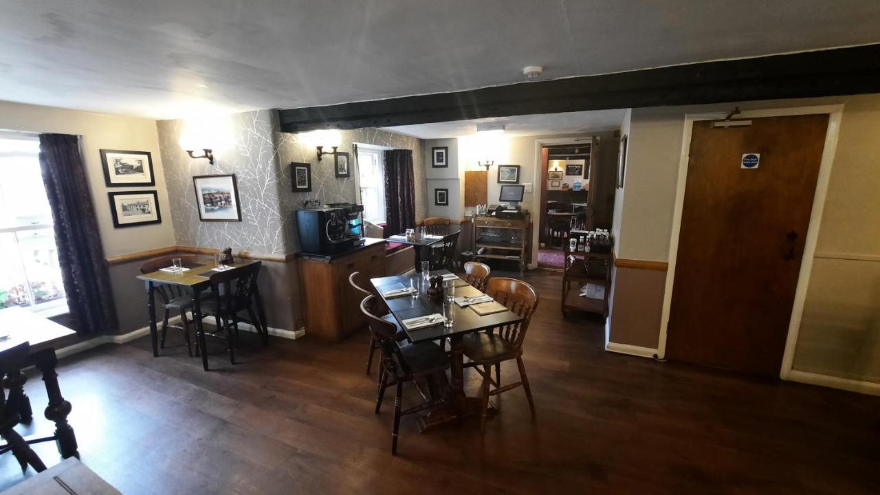 Kings Arms Hotel 호크셰드 외부 사진