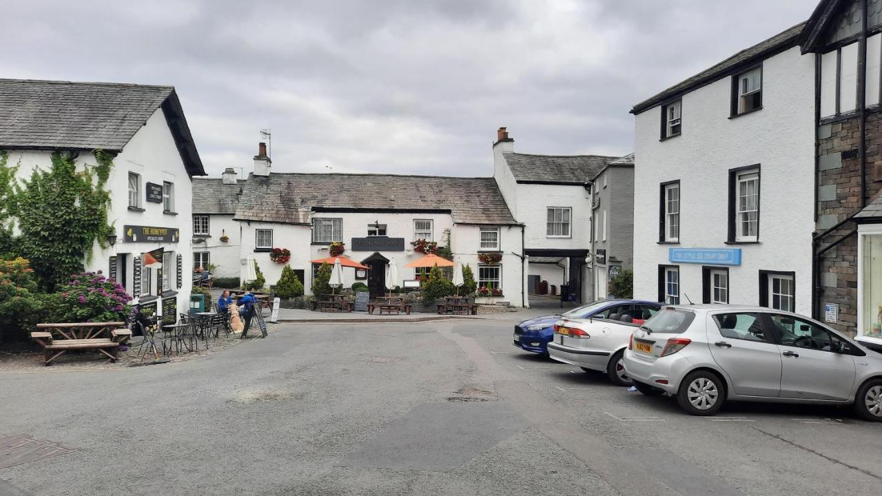 Kings Arms Hotel 호크셰드 외부 사진